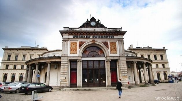 Niedzielne targowiska na Świebodzkim i „Na Młynie” zamknięte