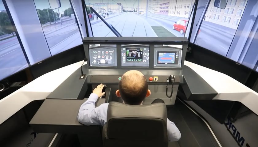 Naukowcy z Politechniki Wrocławskiej opracują nowoczesny symulator szkoleniowy dla motorniczych tramwajów
