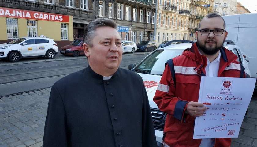 ks. Dariusz Amrogowicz, dyrektor wrocławskiej Caritas