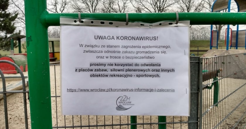 Zarząd Zieleni Miejskiej: Nie korzystajcie z placów zabaw