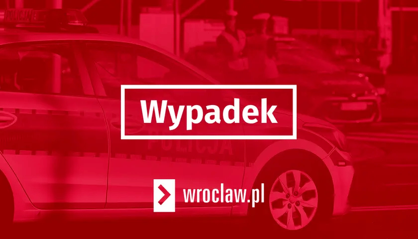 Czerwona plansza z napisem "wypadek"