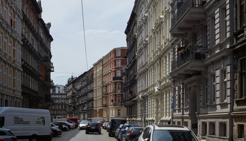 Ulica Miernicza we Wrocławiu, na której od najbliższego poniedziałku Patryk Vega będzie kręcił swój najnowszy film 