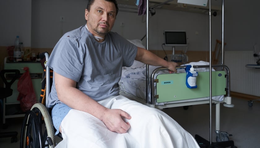 Na zdjęciu Kostiantyn Fartushnyi, ukraiński czołgista leczony we wrocławskim szpitalu wojskowym