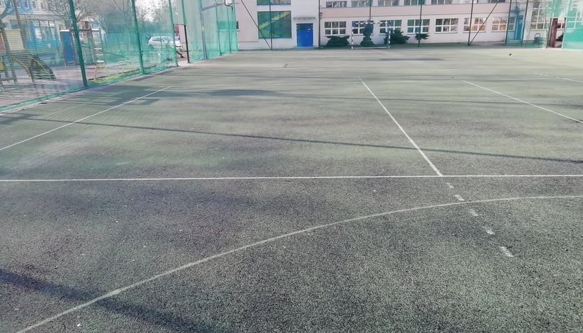 Boisko ZSP 17, ul. Wieczysta