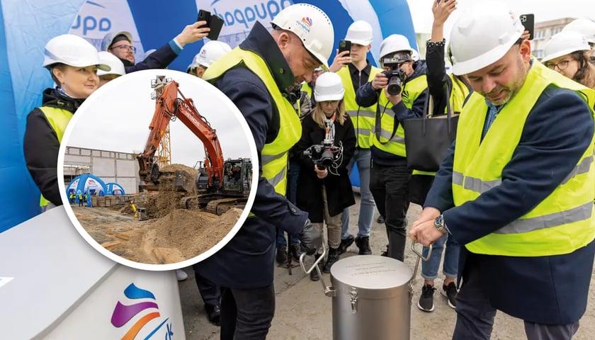 18 kwietnia 2023 r. wmurowano kapsułę czasu na budowie aquaparku przy ulicy Wilanowskiej na wrocławskim Zakrzowie 