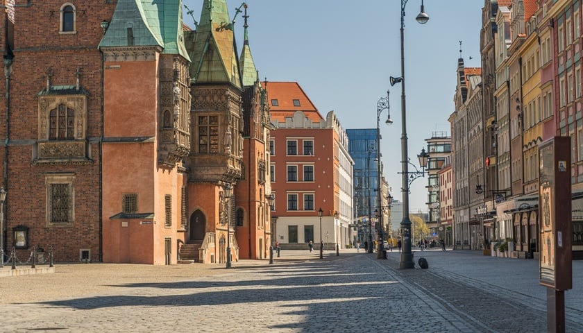 Ile koronawirus kosztuje miasto? [RAPORT]