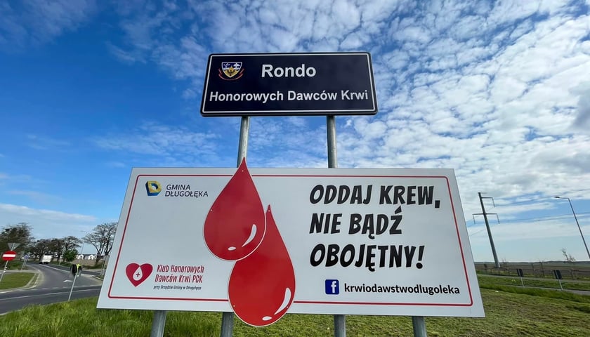 Rondo im. Honorowych Dawców Krwi w gminie Długołęka