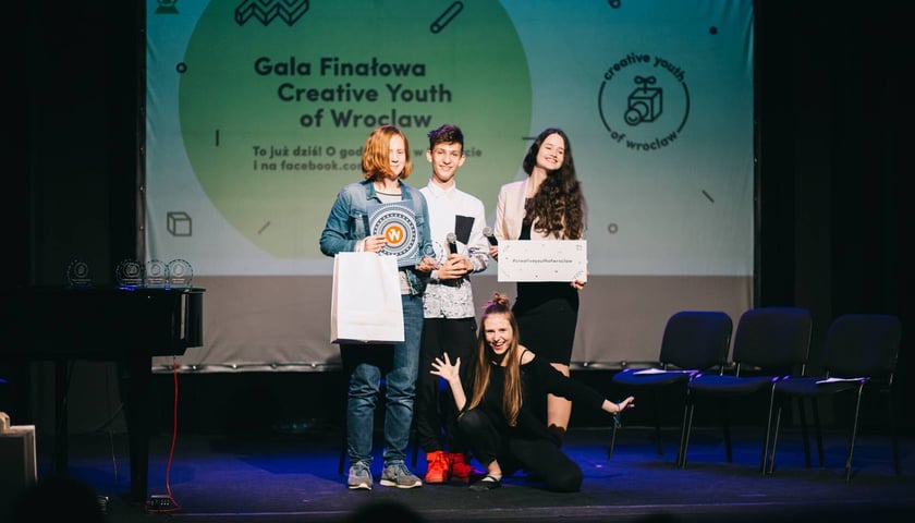 Laureaci pierwszej edycji Creative Youth of Wroclaw z 2017 roku, zdjęcie archiwalne