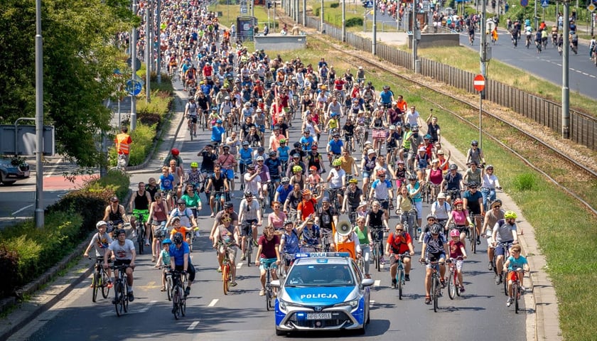 Archiwalne zdjęcie z Wrocławskiego Święta Rowerzysty.