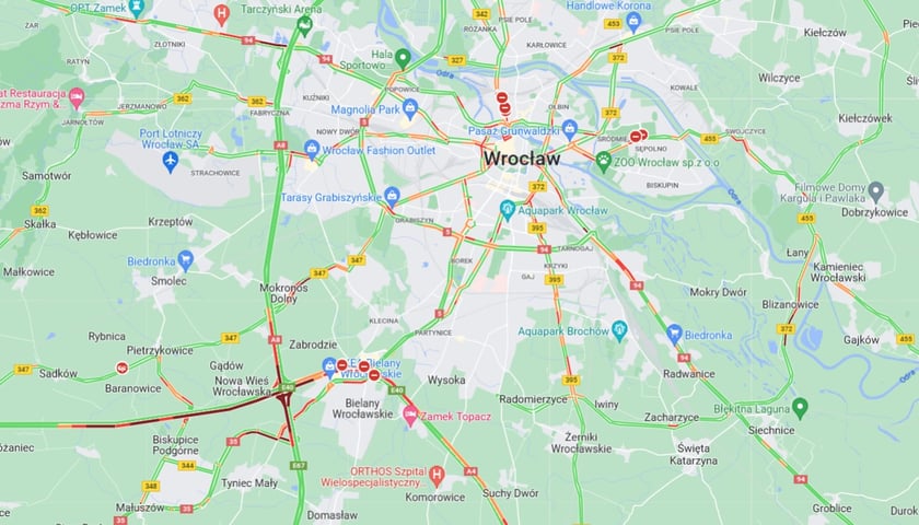 Korek na A4 na południu Wrocławia z powodu pożaru ciężarówki - 20 czerwca 2023 r.