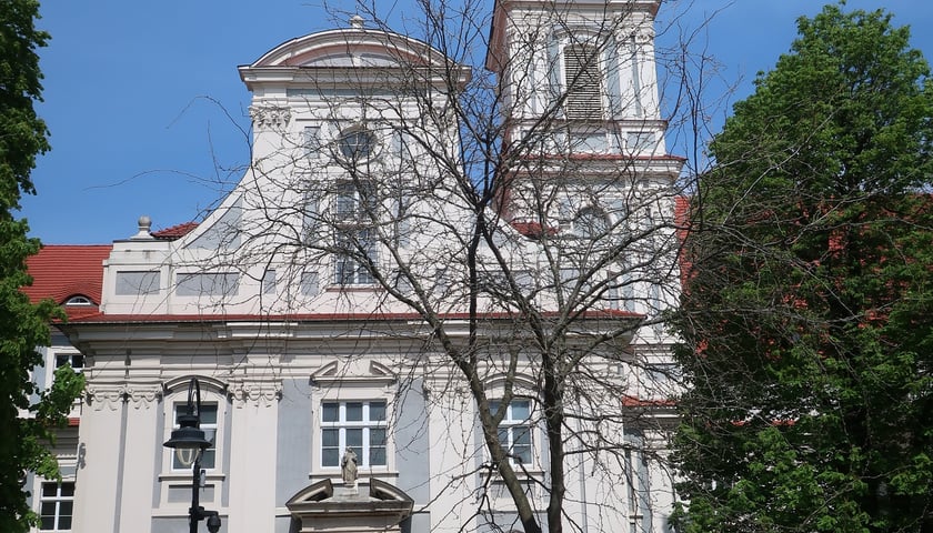 Klasztor klarysek (obecnie Urszulanek) ufundowany przez księżnę Annę