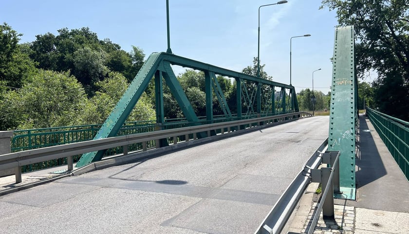 Most Marszowicki nad Bystrzycą we Wrocławiu