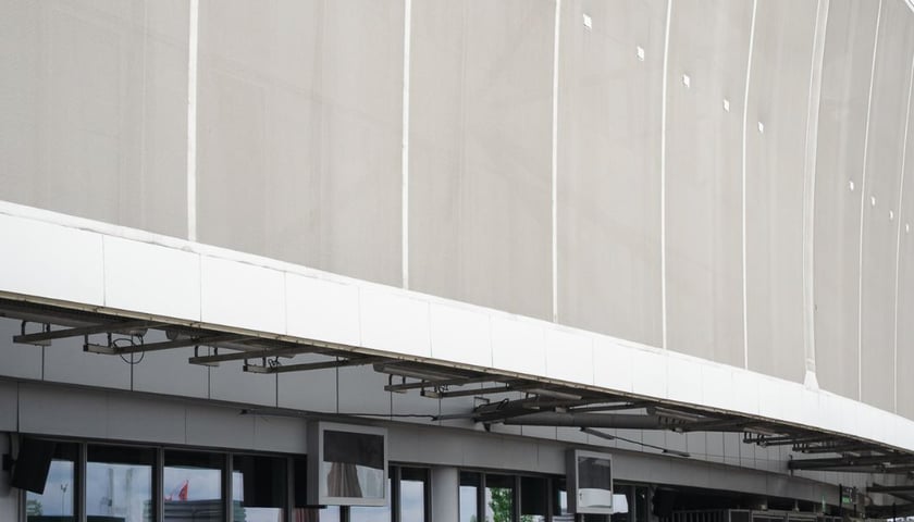 Wnętrza Sports Baru na Tarczyński Arena