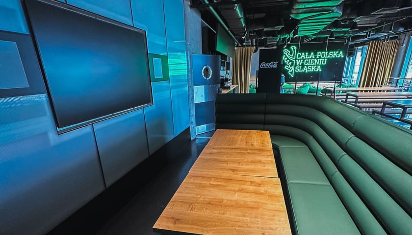 Wnętrza Sports Baru na Tarczyński Arena