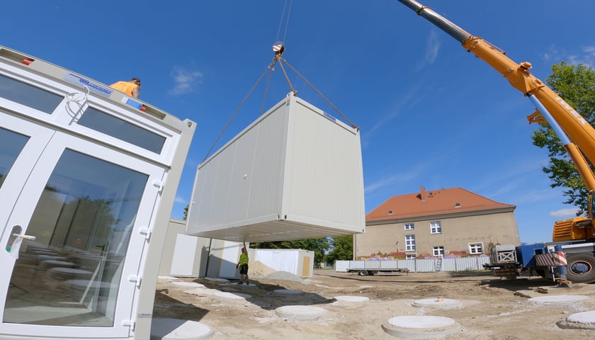 Specto ? tak nazywa się pierwsza we Wrocławiu szkoła modułowa, budowana przy ul. Lubelskiej 95a