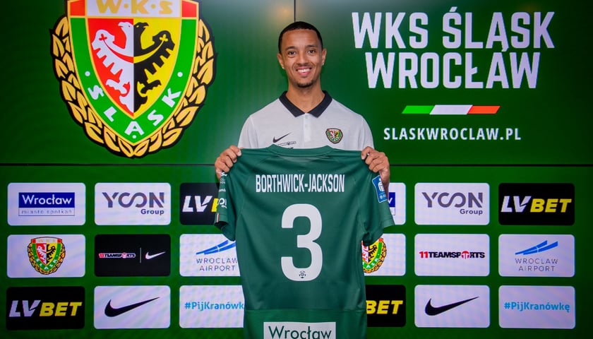 Cameron Borthwick-Jackson - nowy piłkarz Śląska