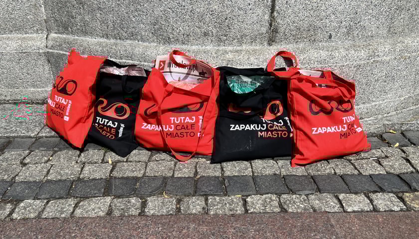 Torby z gadżetami