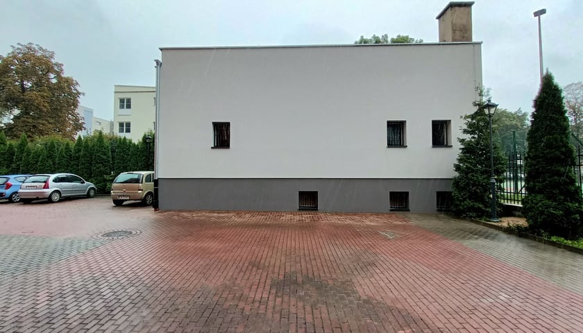 Remont budynku Szkoły Podstawowej nr 2 przy ul. Komuny Paryskiej 36/38.