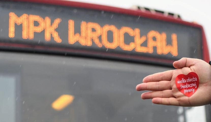Autobus  wrocławskiego MPK na licytacji WOŚP