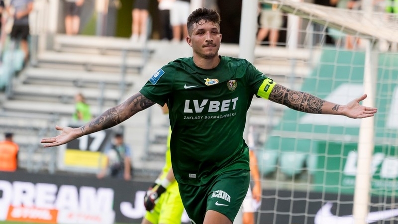 Erik Exposito, kapitan i napastnik Śląska Wrocław 