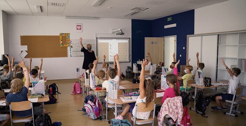 Uczniowie klas I-III wracają do szkół