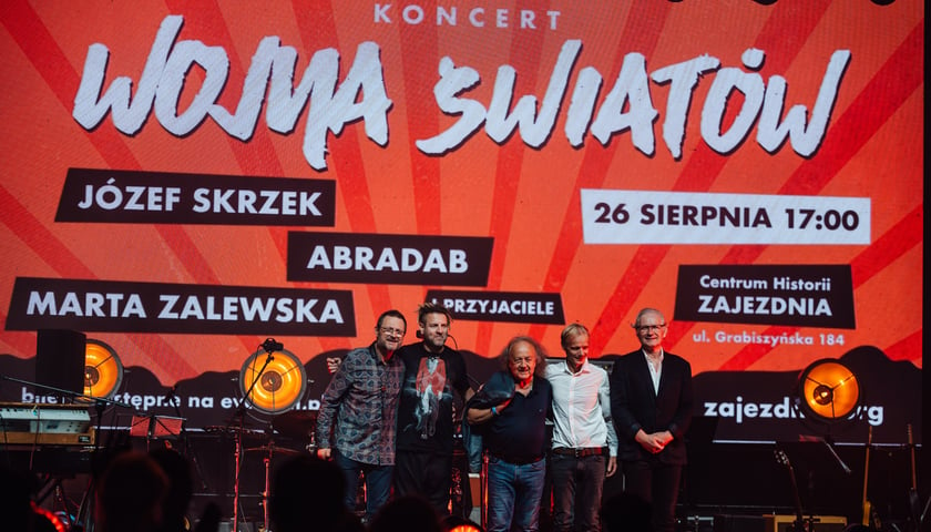 Wyjątkowy koncert „Wojna Światów” przy CH Zajezdnia z okazji rocznicy powstania Solidarności