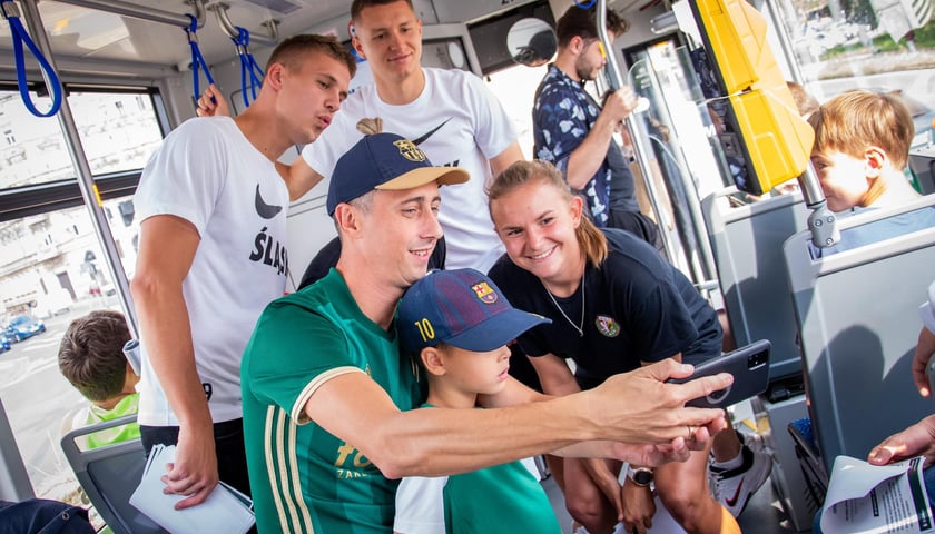 Druga odsłona wspólnej akcji WKS-u i MPK Wrocław - JAZDA NA ŚLĄSK - razem z kibicami piłkarskimi