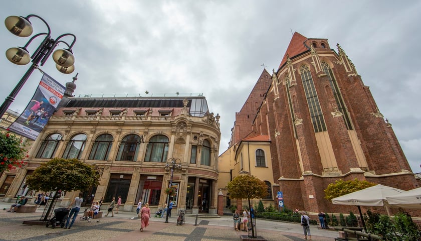 Na zdjęciu: Historyczne budowle w centrum Wrocławia