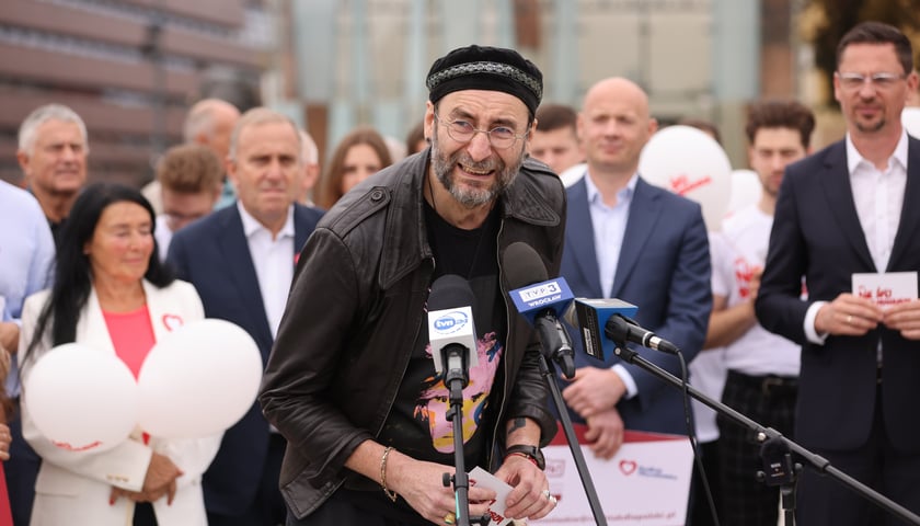 Kampania profrekwencyjna we Wrocławiu, Cezary Studniak