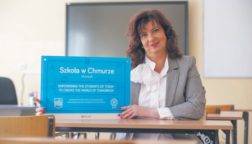 Bogumiła Mandat, dyrektor XVLO przy ul. Wojrowickiej we Wrocławiu – jednej z 12 wrocławskich Szkół w Chmurze Microsoft