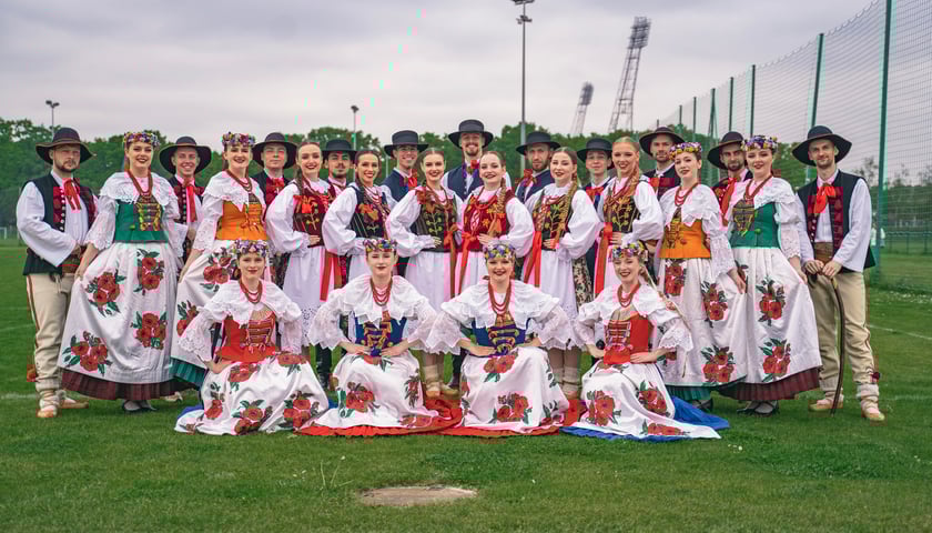 <p>Studencki Zesp&oacute;ł Pieśni i Tańca "Kalina"</p>