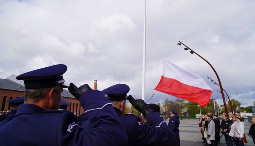 Ślubowanie nowych dolnośląskich policjantów we Wrocławiu