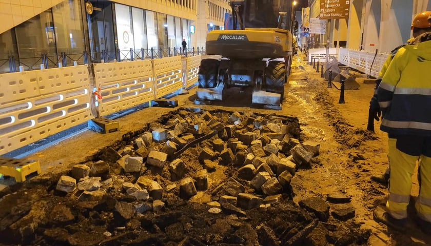 Awaria na ul. Ruskiej i trwające prace nad jej naprawą