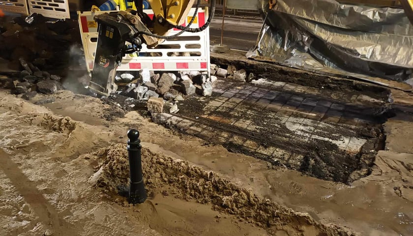 Awaria na ul. Ruskiej i trwające prace nad jej naprawą