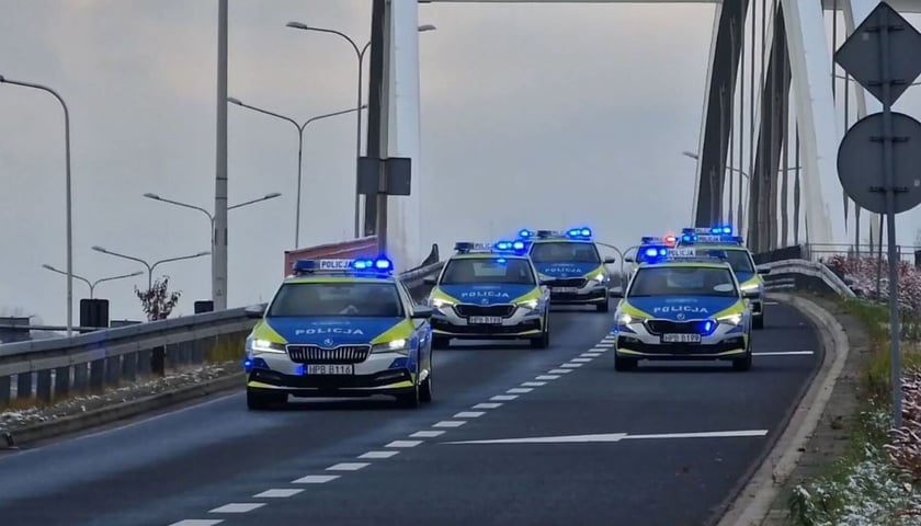 Nowe radiowozy we Wrocławiu