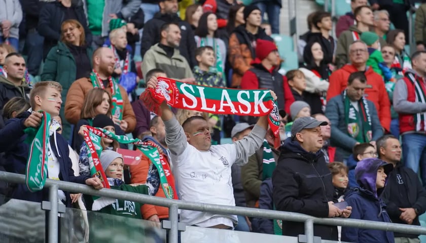 Kibice Śląska Wrocław na Tarczyński Arenie
