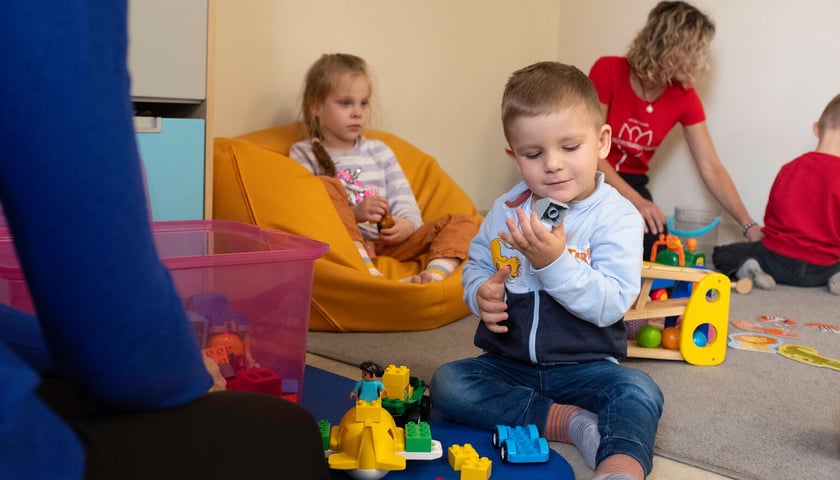Dzieci mogą w korzystać w Centrum z opieki, by ich rodzice i opiekunowie mieli czas odpocząć