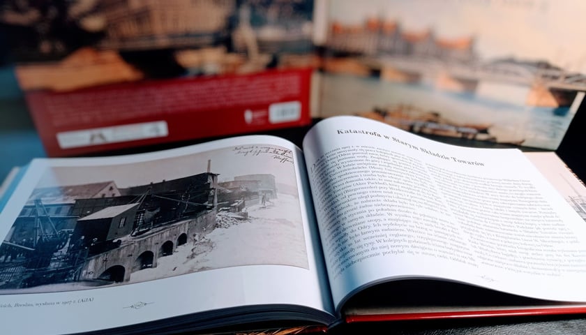album "Miasto nad Odrą" autorstwa Mariusza Kotkowskiego i Tomasza Sielickiego