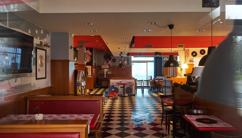 Queens Street Bar