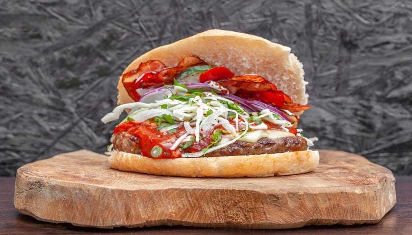 Balkan Burger