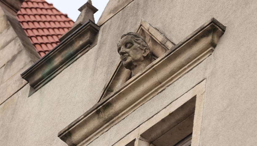 Justus von Liebig (1803–1873) – chemik, specjalista w zakresie składu i produkcji nawozów, wynalazł kostkę bulionową;