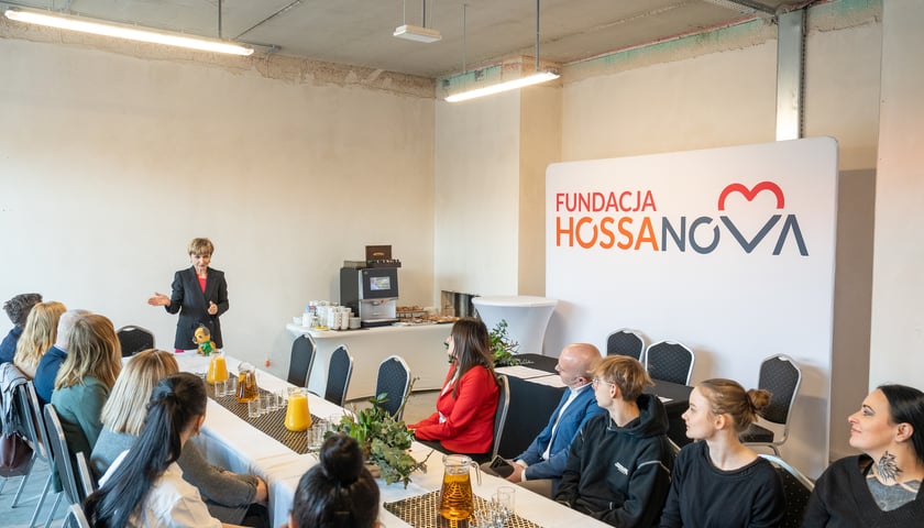 19 stycznia wychowankowie pieczy zastępczej otrzymali klucze do mieszkań, w których będą się usamodzielniać