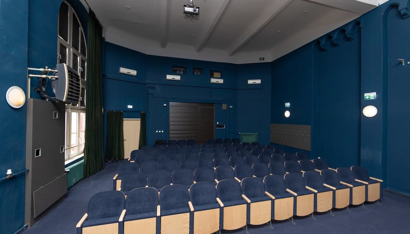 <p>Wyremontowane wnętrza Młodzieżowego Domu Kultury przy Kołłątaja</p>