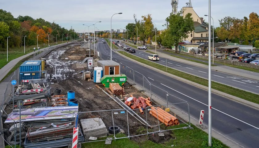 Budowa buspasa na Jagodno