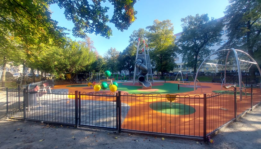 Skwer po modernizacji