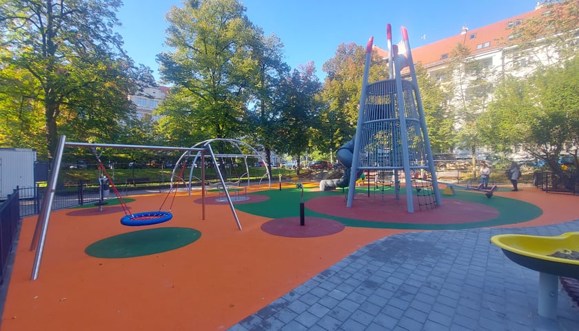 Skwer po modernizacji