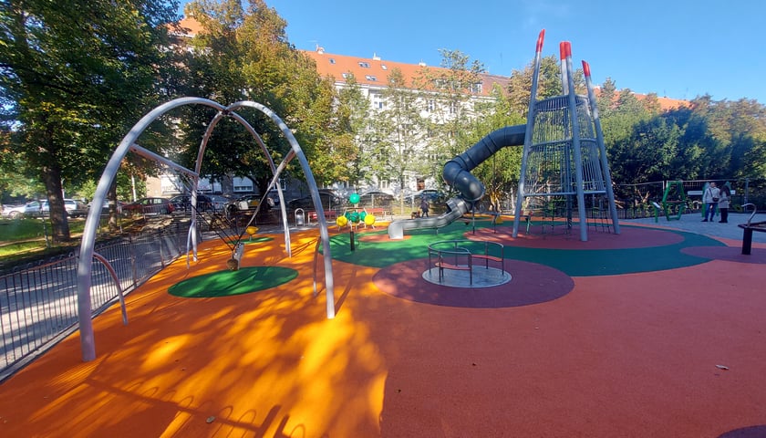 Skwer po modernizacji