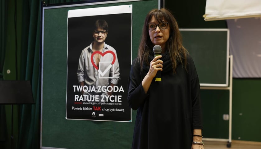 <p>Zajęcia z licealistami w auli VII LO im. K.K. Baczynskiego. Tematem spotkania w ramach kampanii społecznej &bdquo;Zgoda to dar życia. Tak, chcę być dawcą&rdquo;, jest dawstwo i transplantologia</p>