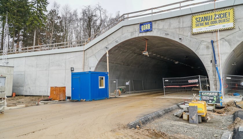 Budowana trasa S3 Bolków - Kamienna Góra na Dolnym Śląsku, luty 2024