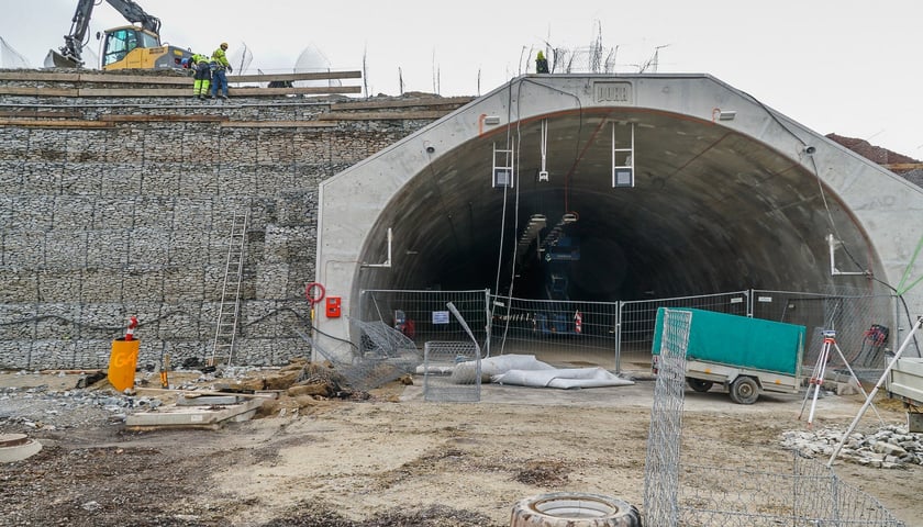 Budowana trasa S3 Bolków - Kamienna Góra na Dolnym Śląsku, luty 2024